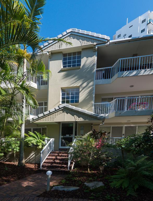 Surfers Tropique Holiday Apartments Голд-Кост Экстерьер фото