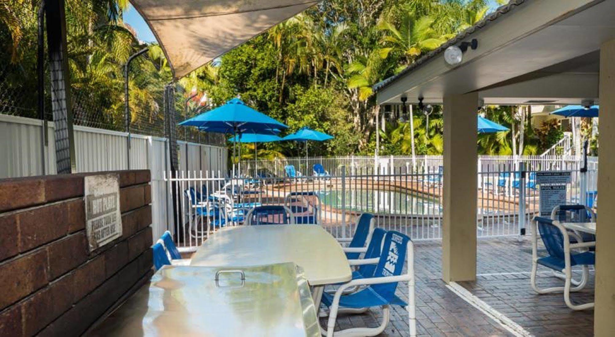 Surfers Tropique Holiday Apartments Голд-Кост Экстерьер фото